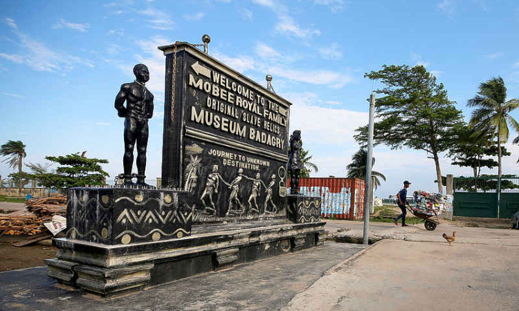 UN adopts Ghana's slavery resolution,  defying resistance from US and Europe